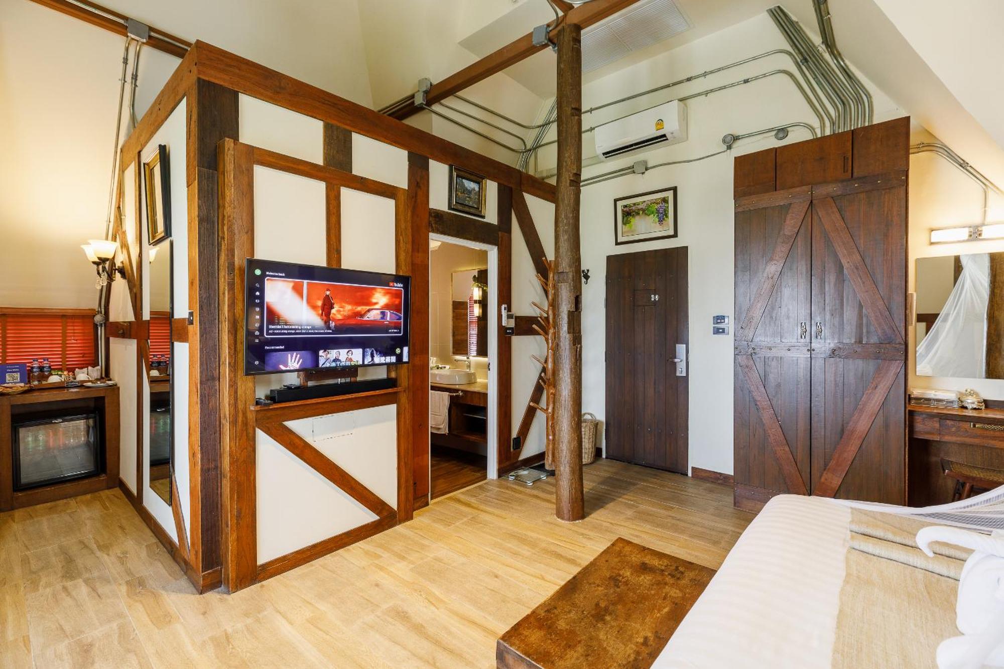 Le Charcoa Hotel Chiang Mai Extérieur photo