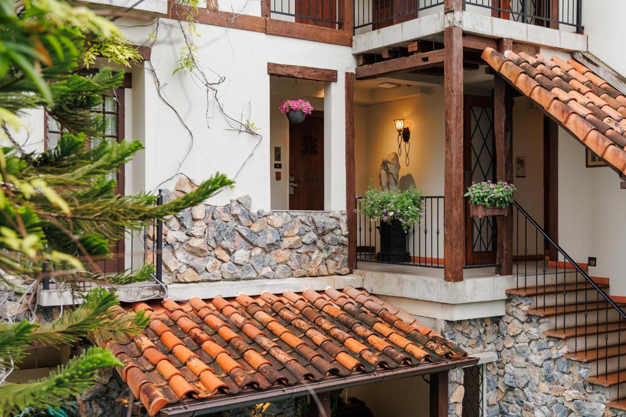 Le Charcoa Hotel Chiang Mai Extérieur photo